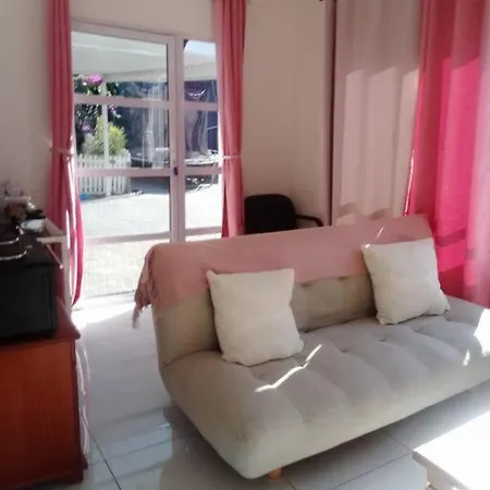 Bright And Sunny Studio Cottage Durban Exterior photo